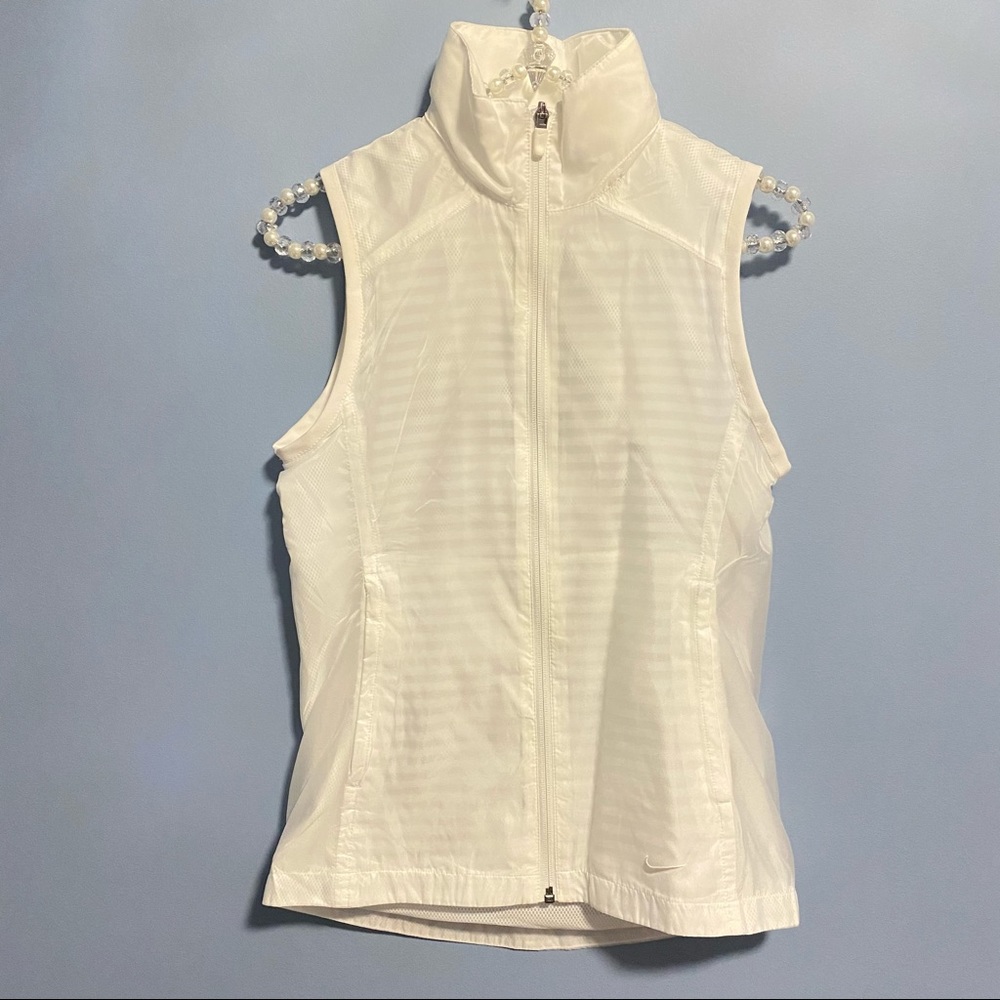BNWT Nike Ultra Light Golf Vest